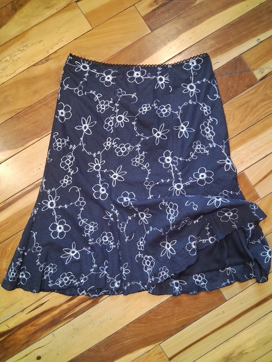 Novita Dresses & Skirts - Vintage NOVITA Floral Skirt – Made in Canada 🇨🇦